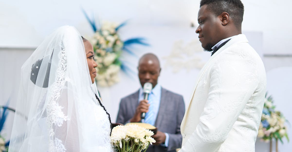 découvrez l'importance de l'engagement dans notre vie quotidienne et professionnelle. explorez comment la promesse de suivre une voie ou de soutenir une cause peut transformer nos expériences et renforcer nos relations.