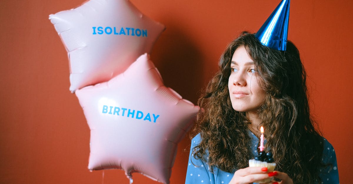 découvrez des messages d'anniversaire émouvants pour exprimer vos sentiments les plus profonds. que ce soit pour un ami, un membre de la famille ou un être cher, trouvez les mots parfaits pour célébrer cette journée spéciale et toucher le cœur de vos proches.