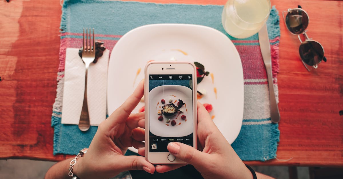 découvrez tout ce que vous devez savoir sur instagram, le réseau social incontournable pour partager vos moments préférés en photos et vidéos. apprenez à utiliser ses fonctionnalités, à améliorer votre présence en ligne et à connecter avec vos amis et communautés.