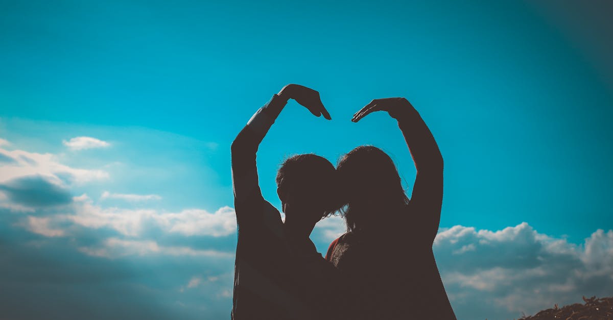 découvrez l'art des relations et apprenez à construire des liens durables. nous explorons les dynamiques de couple, d'amitié et de famille, tout en offrant des conseils pratiques pour améliorer la communication et la compréhension mutuelle.