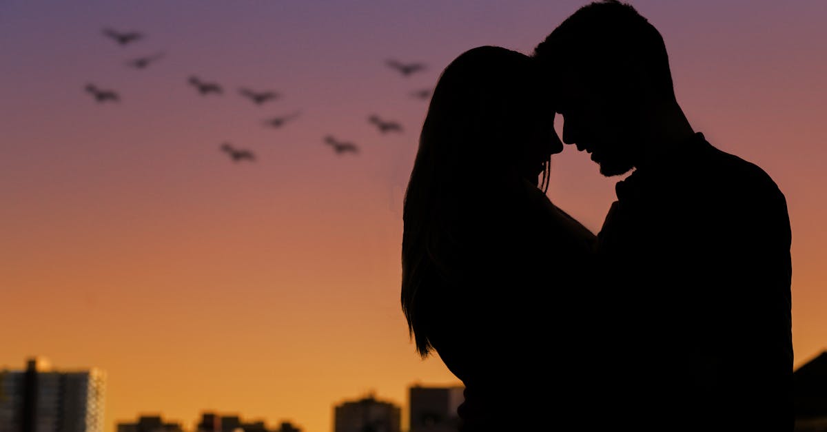 découvrez tout ce qu’il faut savoir sur les relations amoureuses et amicales : conseils, astuces et ressources pour construire et entretenir des liens forts et épanouissants.