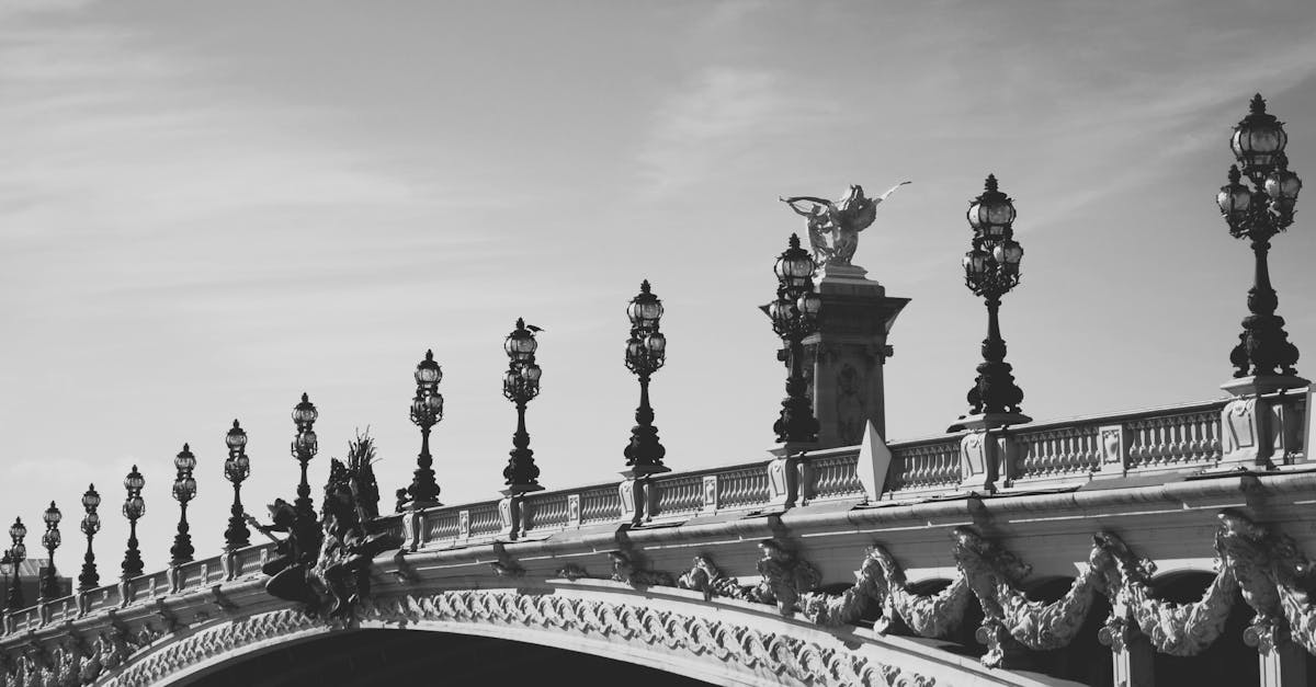 découvrez alexandre cormont, coach en développement personnel et expert en relations amoureuses, qui propose des conseils pour améliorer votre vie sentimentale et atteindre l’épanouissement personnel.