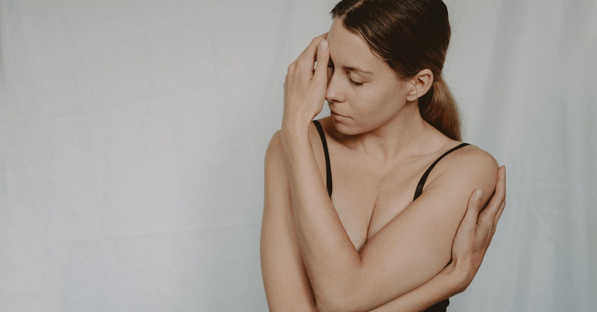 découvrez la signification du regret, ses causes et ses conséquences sur notre vie. apprenez comment surmonter le regret et avancer sereinement vers un avenir plus épanouissant.