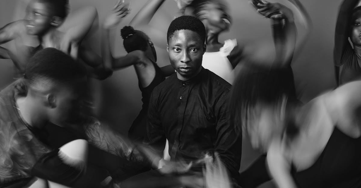 découvrez ce qu’est le charisme, ses principales caractéristiques et comment développer cette qualité pour renforcer votre influence personnelle et professionnelle.