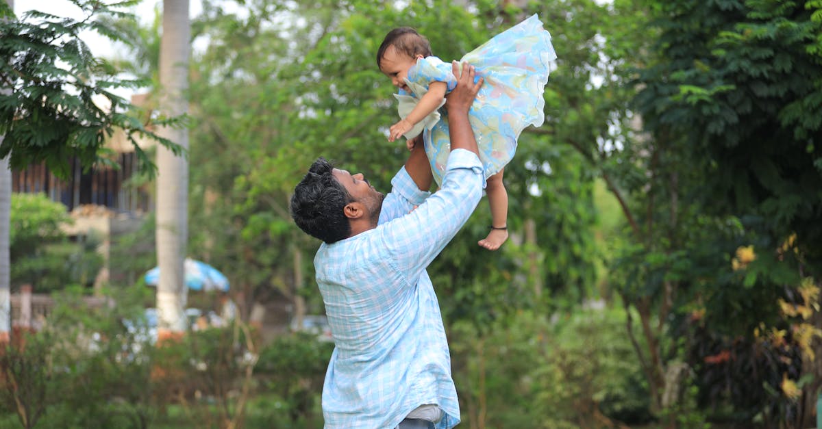 découvrez une histoire captivante de coup de foudre, où l'amour naît instantanément et bouleverse la vie à jamais.