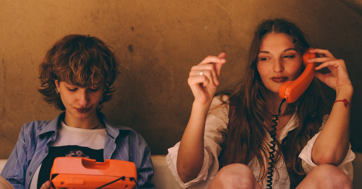 découvrez comment reconstruire et améliorer la communication pour renforcer les relations personnelles et professionnelles.