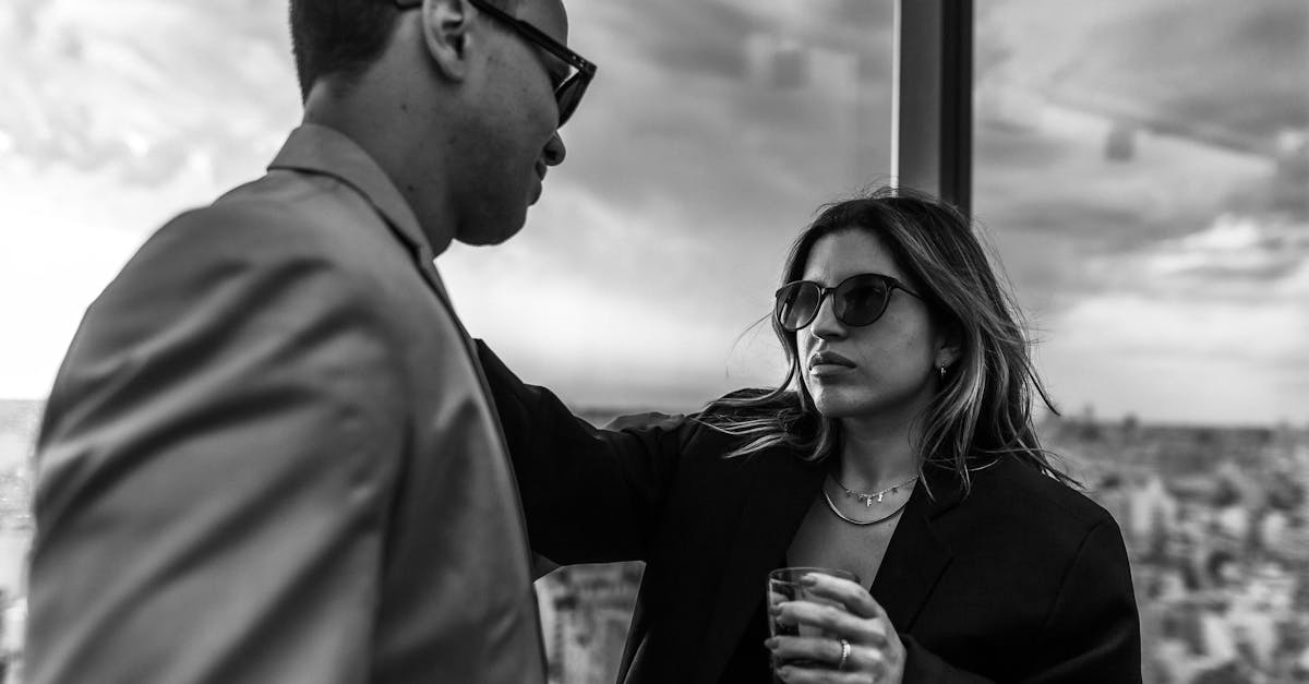 découvrez comment évaluer la compatibilité amoureuse pour construire une relation harmonieuse et durable.